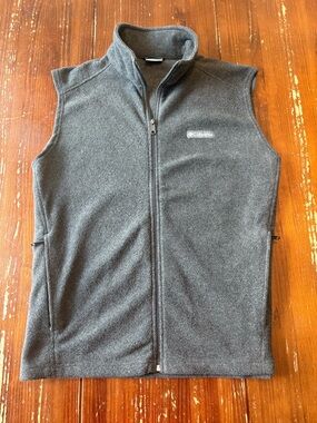 Columbia Gray Full-Zip Fleece Vest